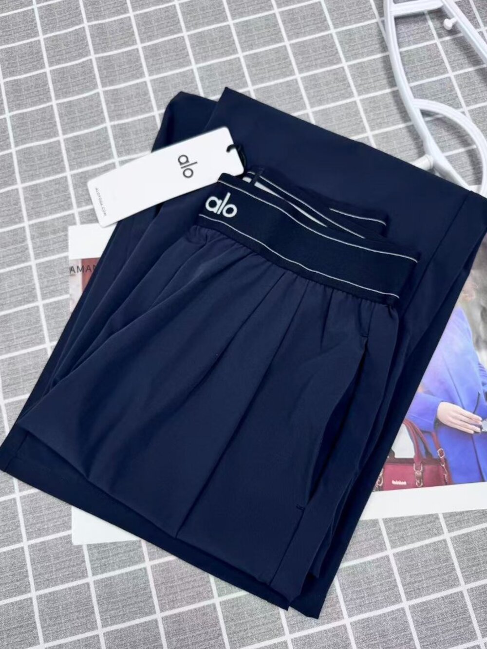 Brand new 💙🎐ALO  Yoga Navy Blue  Suit Up Trouser（ Regular 30-inch inner seam ） - Picture 5 of 8